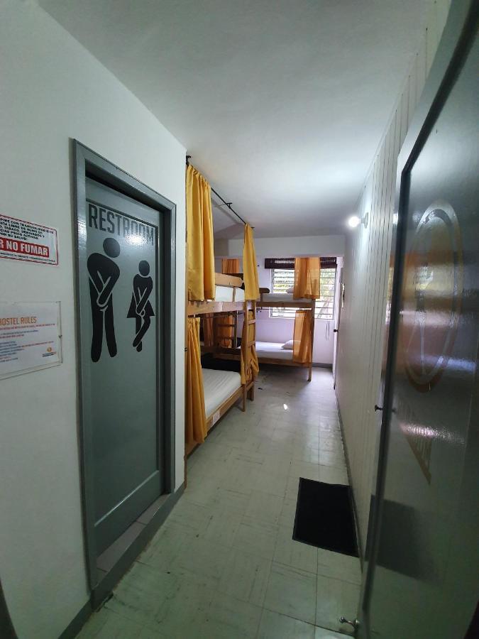 Backpackers Inn Medellin Exterior photo